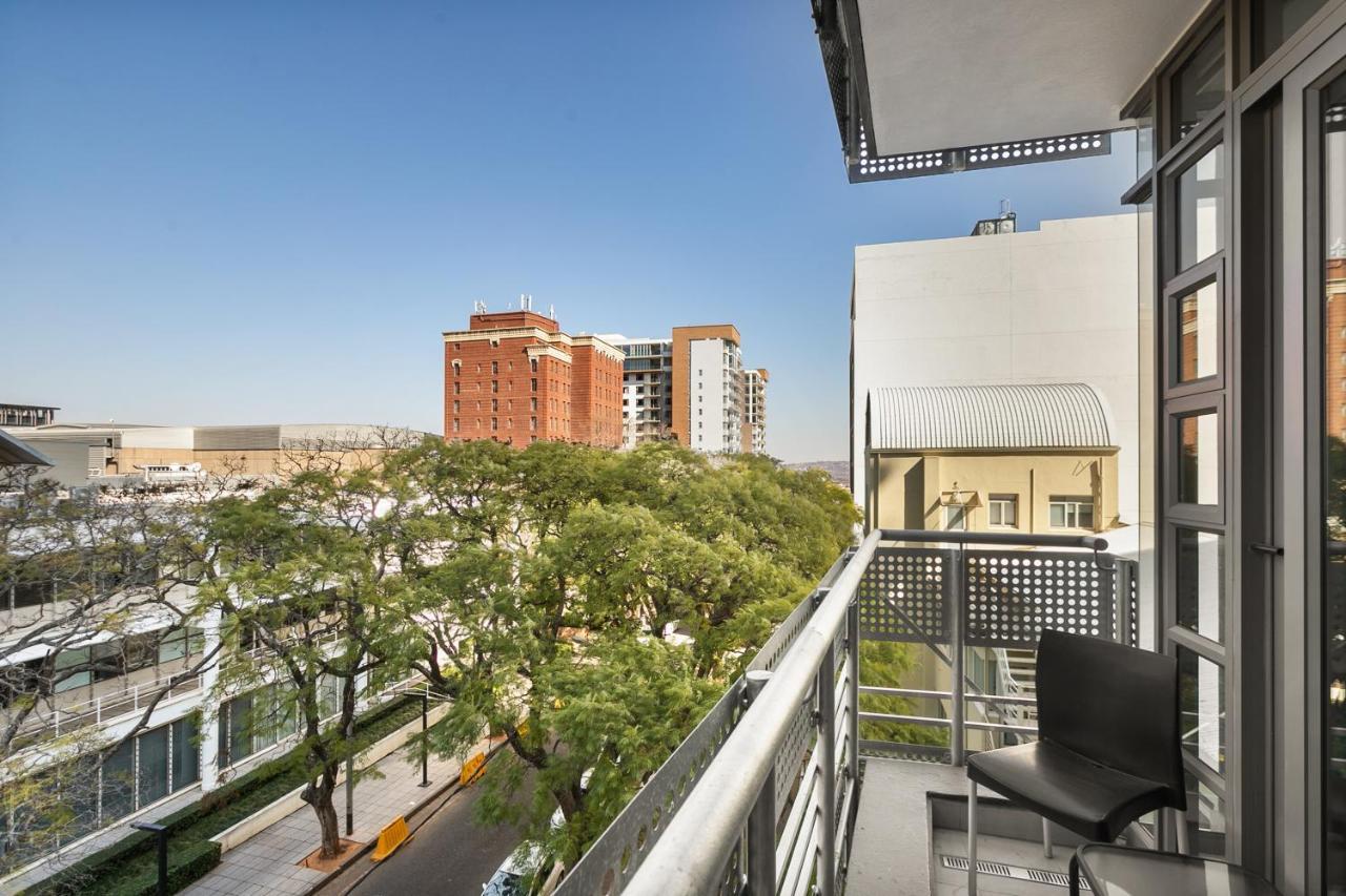Easy Stay - The Median Rosebank Johannesbourg Extérieur photo