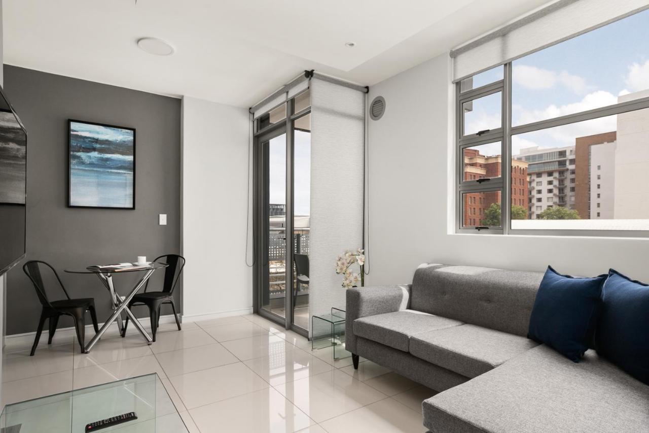 Easy Stay - The Median Rosebank Johannesbourg Extérieur photo