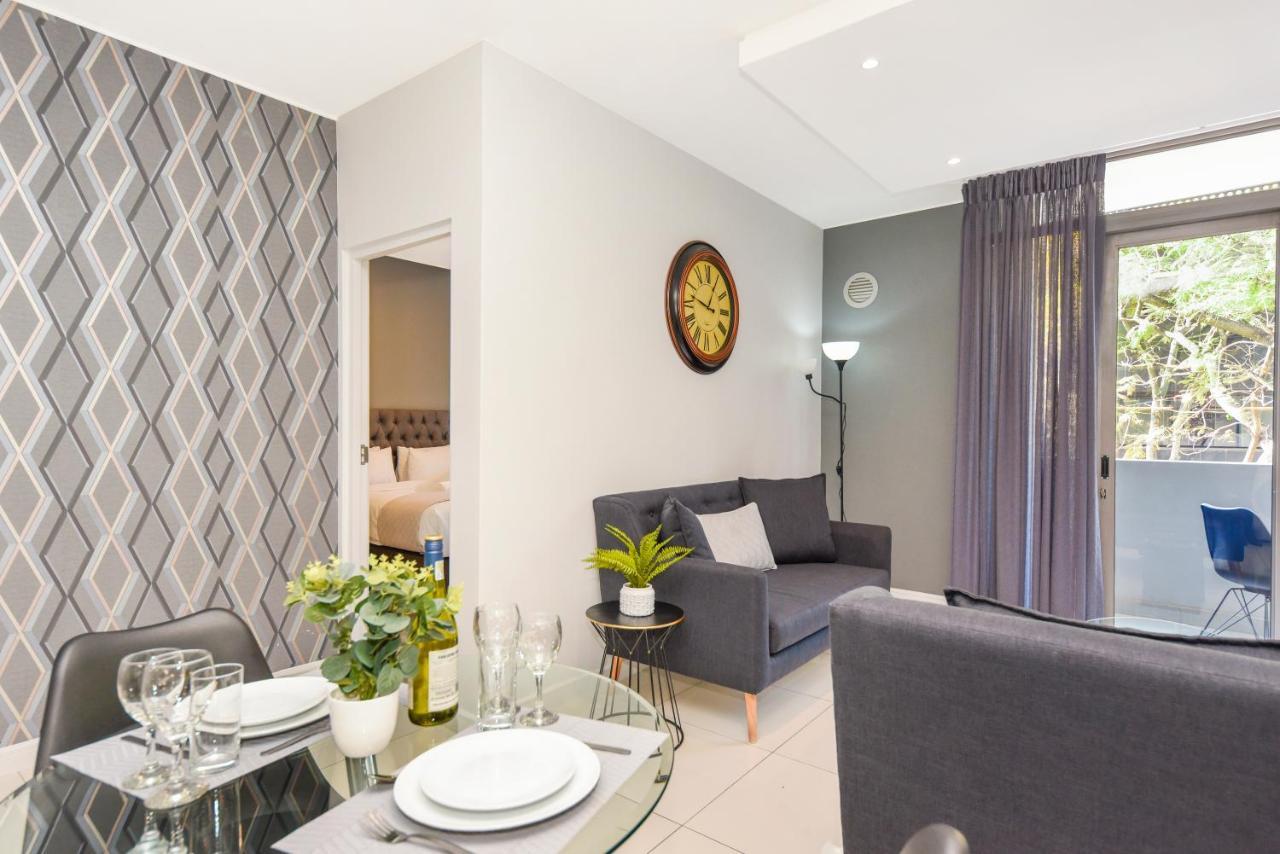 Easy Stay - The Median Rosebank Johannesbourg Extérieur photo