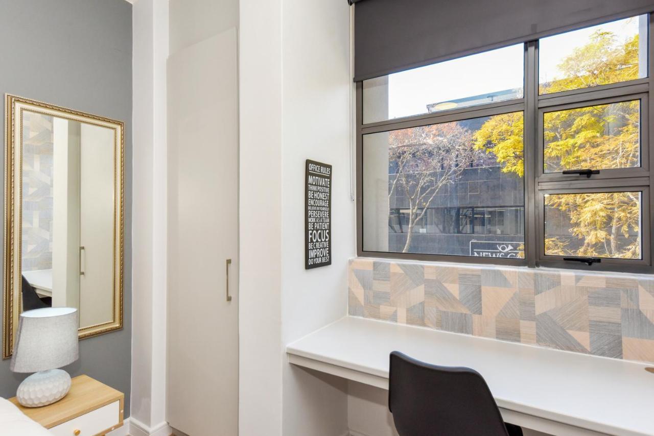 Easy Stay - The Median Rosebank Johannesbourg Extérieur photo